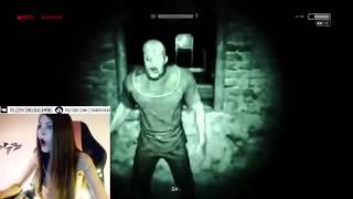 Стримерша Карина (sharishaxd): OUTLAST