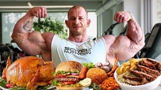 EVERYTHING I EAT TO GET SHREDDED!