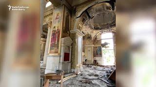 Volunteers Clean Up Damaged Odesa Cathedral After Russian Attack