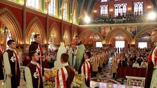 ¿Quiénes son los Heraldos del Evangelio? (Caballeros de la Virgen)