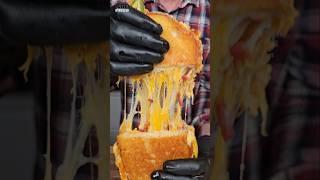 Jack's Grilled Cheese Jalapeño Popper Jackpot! #shorts #jackinthebox #jalapeño #grilledcheese
