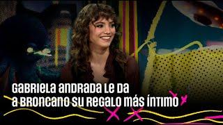 LA REVUELTA - Gabriela Andrada le da a Broncano su regalo más íntimo | #LaRevuelta 04.12.2024