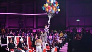 Überraschender Auftritt mit Riesen-Geschenk: Coach Lena singt "99 Luftballons"