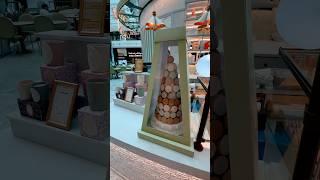 Laduree  #DubaiMall #Dubai #Travel #Travelling #TravelFlawed #Shorts #TrainingShorts #Viral