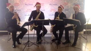 Russian Sax Quartet - Singing In The Rain