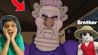 Escaping from GRANNY in ROBLOX