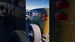 1928 FORD HOT ROD - CAR SHOW SAFARI