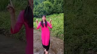 Gulabi Suit Tero | Pahadi Song Status Video | Ravina Rawat | #shorts