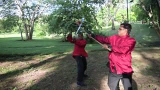 AL HIKMAH KUNG FU SCHOOL SPEAR VS DOUBLE BROAD SWORD