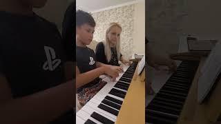 Адажио. Томас Альбиони. Hello Piano. Ирина Минц. Марк Данилейко..8 лет.