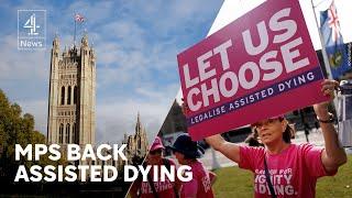 MPs vote to legalise assisted dying in England and Wales