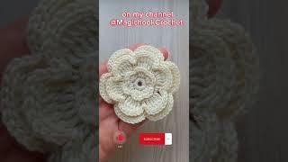 Как связать цветок крючком. Цветы крючком вязание Crochet flower tutorial #MagichookCrochet #shorts