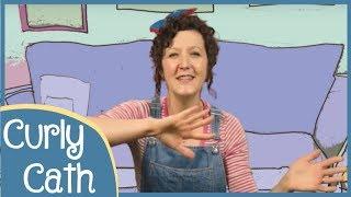 The Wheels On The Bus | Nursery Rhyme | Curly Cath