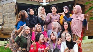 WOOW...BIKIN NGAKAK‼️MOMENT SERU BARENG GADIS DAN JANDA DESA SAAT ULANG TAHUN SEMUA PADA CEMONG