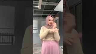 Gk bisa klo soal kaca mata#tiktokviral #tiktok#jedagjedug #tiktokvideo#pemersatubangsa #jilbab