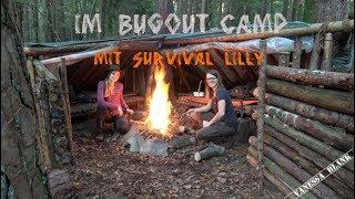 Tour mit Survival Lilly im Bugout Camp - Vanessa Blank in Austria - 4K