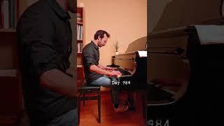 Piano melody of the 13th of March, 2025 #piano #pianoplayer #pianocomposer #melodie #musician