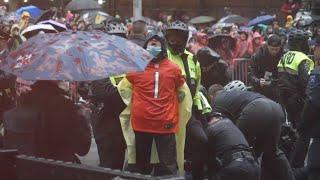 Macy's Thanksgiving Parade DISRUPTED by Pro-Palestine Protesters in NYC