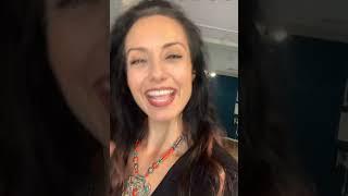 Use this short and sweet belly dance warmup every time you practice! #bellydance #warmup
