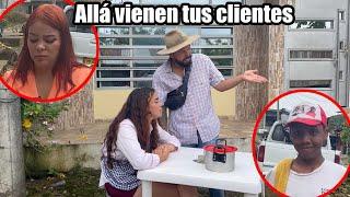juzgó la honestidad de sus clientes por su apariencia y se llevó una gran sorpresa ️