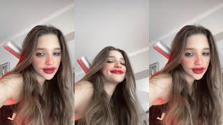 Liza Anokhina in tik tok 