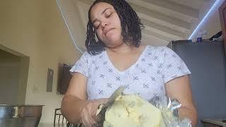 How to peel and fry breadfruit/ my first time peeling breadfruit.