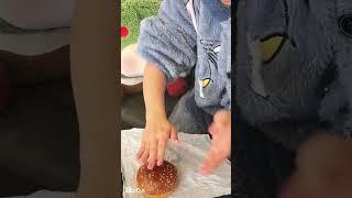 When Your Burger Packing is an Extreme Sport!  #fastfoodfails