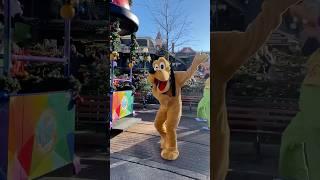 Navidad con Mickey y sus amigos #mickeymouse #disney #disneylandparis #christmas #navidad #xmas