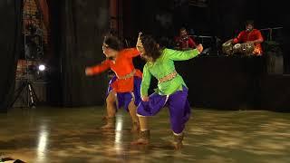 Seibi Lee and Shefali Jain as Hanuman and Sugreev in the San Francisco premiere of Son of the Wind