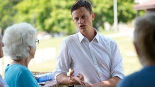 Democratic candidate for governor Rob Sand launches '100 Town Hall Tour' across Iowa