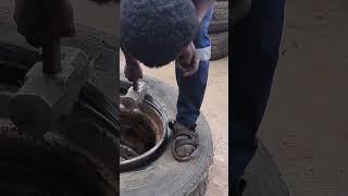 Part 1; Master Mechanic Shares Top Tips for Manual Tire Changing!