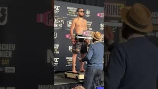 Champ Islam Makhachev makes weight for #UFC302 title defense ️