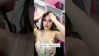 Viral Live Danira