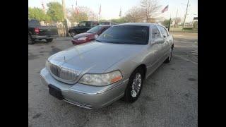 2010 Lincoln Town Car 4dr Sdn Signature Limited (Houston, Texas)