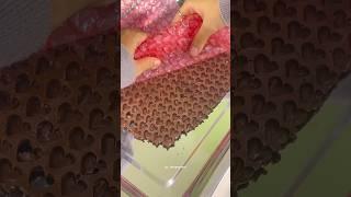 Info baru dari semesta  #chocolate #bubblewrap #experiment #satisfying