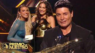 Chayanne recibe premio de su hija Isadora Figueroa y su sobrina Lele Pons | Premio lo Nuestro 2024