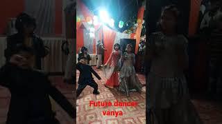 future dancer vanya subscribe her channel (Dance with vanya)