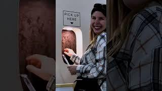 this cute girl SCAMMED the cafe #shortsvideo