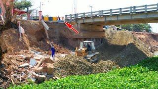 Great Skills Operator ZOOMLION Bulldozer Spreading Stone Canal Slope Repairing Under Bridge & Trucks