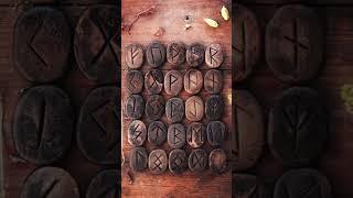 С чего начать изучать руны #руны #обучение рунам