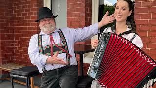 Lucy Riddett / Melbourne piano accordion player