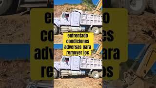 Salvando la 150d equipo de arrastre de Grúas Grisa