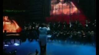 diddy_ft_snoop_dogg-notorious_big_tribute_(live_at_2005_mtv_vmas)-svcd-2005-lcf_int.mp4