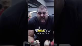 Devon Larratt thinks Levan Saginashvili is Angry #armwrestling