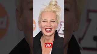  Sia 