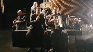 ANDRIJA MILOSEVIC - Oci boje duge (dr Iggy)