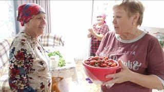 Хроника дня // готовлю вкуснятину с баклажанами // приехали Мама с сестрой //