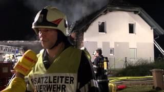 Antenne - Einfamilienhaus in Wundschuh in Vollbrand