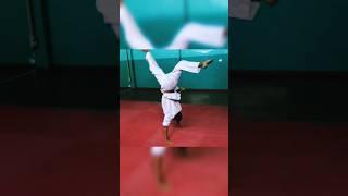 Акробатика  робота в залі #karate #makotokaikarate #martialarts #акробатика