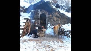 Bushcraft survival camping at my primitive cave #survival #bushcraft #diy #camping #bushcraft